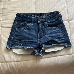 Size 2 American eagle shorts